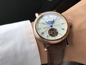 Breguet Day, Moon, and Stars Series Men’s Mechanical Wristwatch Breguet Day, Moon, and Stars Series Men’s Mechanical Wristwatch
