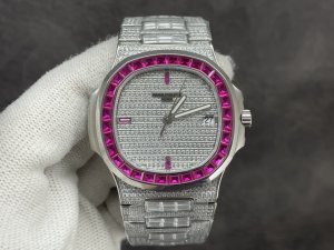 Patek Philippe Nautilus 5711 Parrot Shell Full Diamond Watch Patek Philippe Nautilus 5711 Parrot Shell Full Diamond Watch