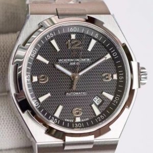 Vacheron Constantin Overseas Collection Men’s 3-Hand Mechanical Wristwatch Vacheron Constantin Overseas Collection Men’s 3-Hand Mechanical Wristwatch