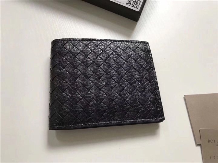 Bottega Veneta Bi-Fold Wallet Black Pebbled Leather Bottega Veneta Bi-Fold Wallet Black Pebbled Leather