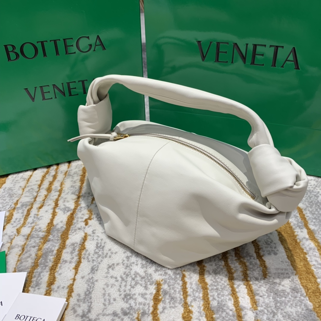 Bottega Veneta handbag White Bottega Veneta handbag White