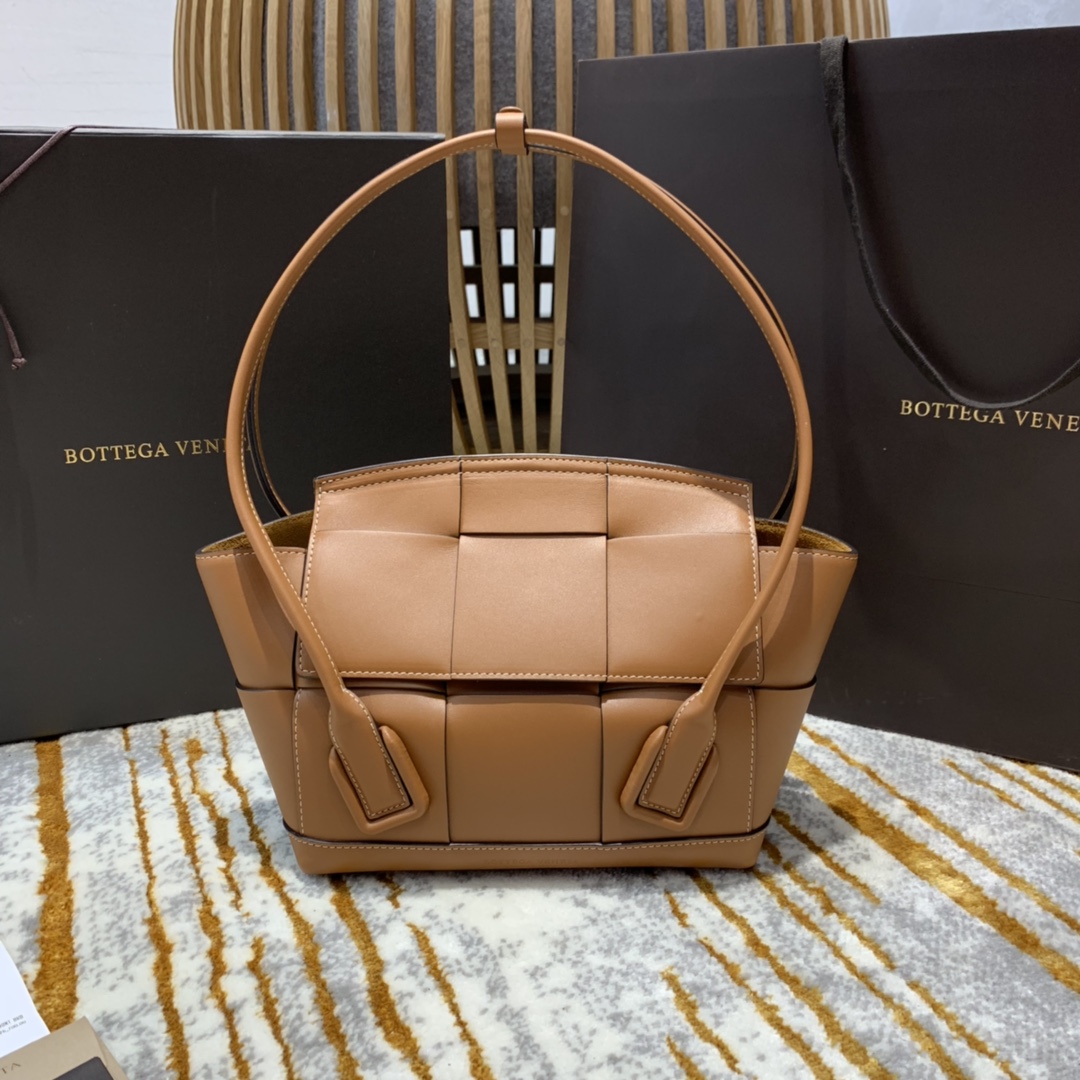 Bottega Veneta Handbag blown Bottega Veneta Handbag blown