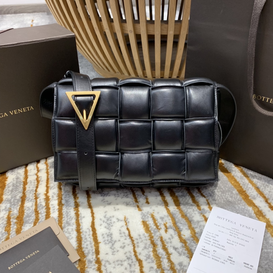 BOTTEGA VENETA HANDBAG black BOTTEGA VENETA HANDBAG black