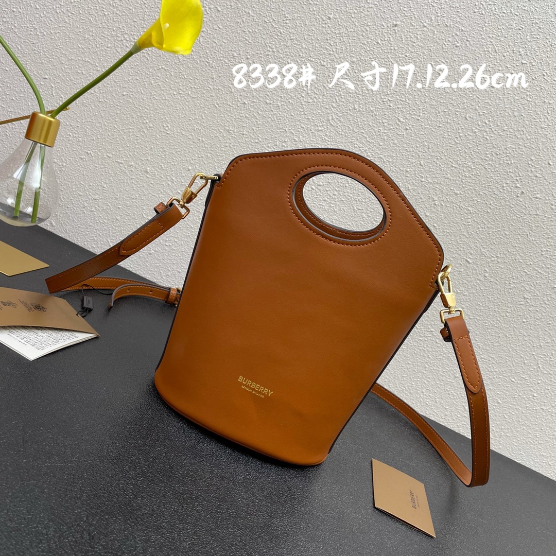 BURBERRY HANDBAG Brown BURBERRY HANDBAG Brown