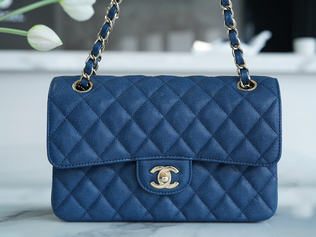 CHANEL HANDBAG blue CHANEL HANDBAG blue