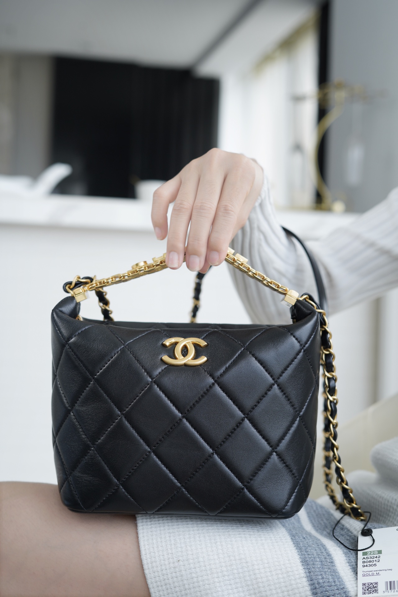 Chanel HANDBAG black Chanel HANDBAG black