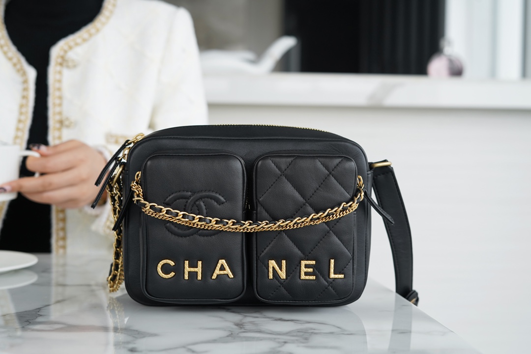 CHANEL CROSSBODY BAG black CHANEL CROSSBODY BAG black