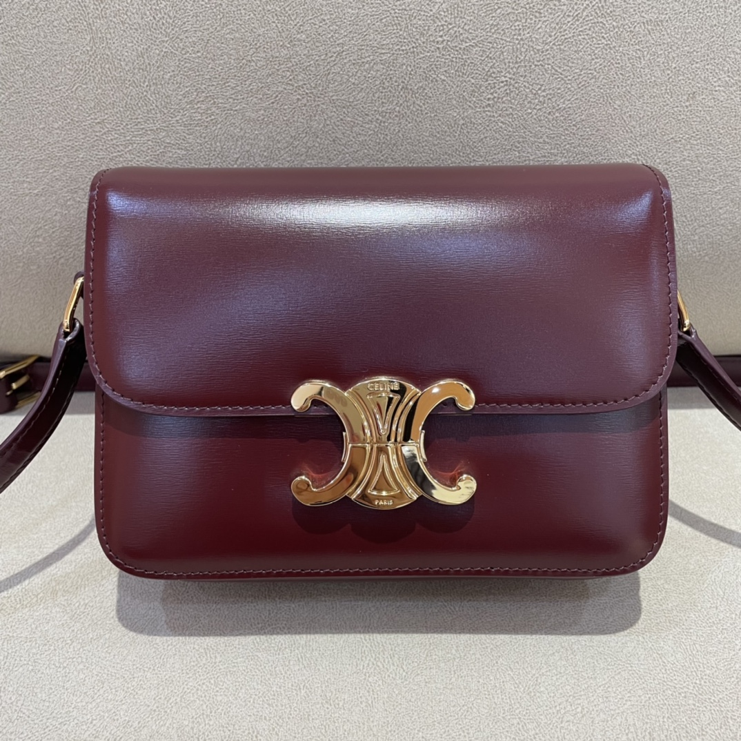 Celine crossbody bag red Celine crossbody bag red