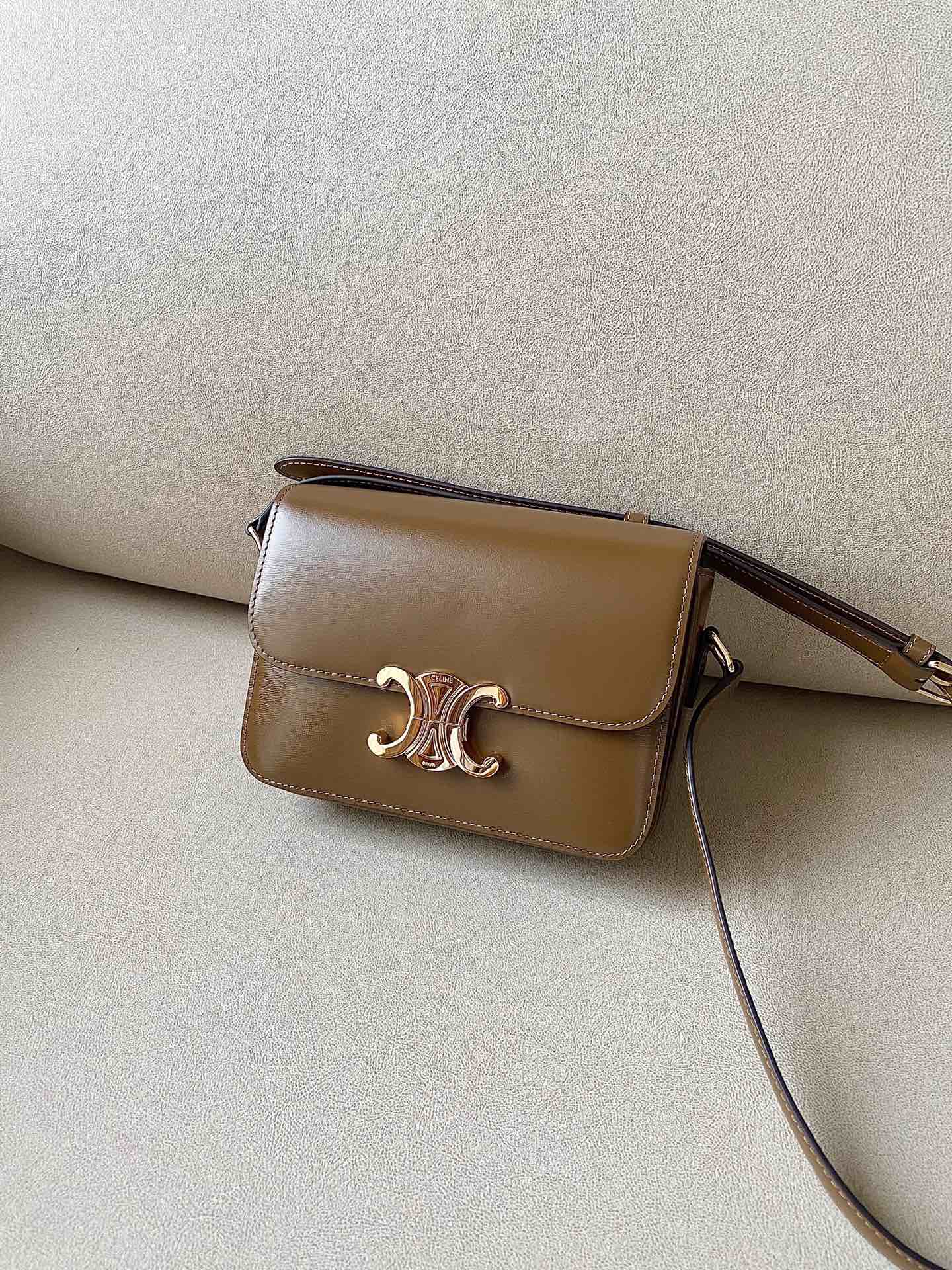 CELINE CROSSBODY BAG brown CELINE CROSSBODY BAG brown