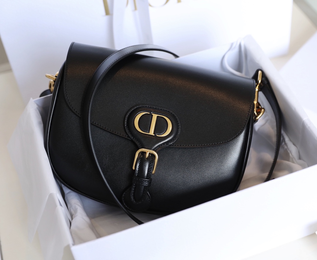 DIOR BOBBY IN MEDIUM DIOR BOBBY IN MEDIUM
