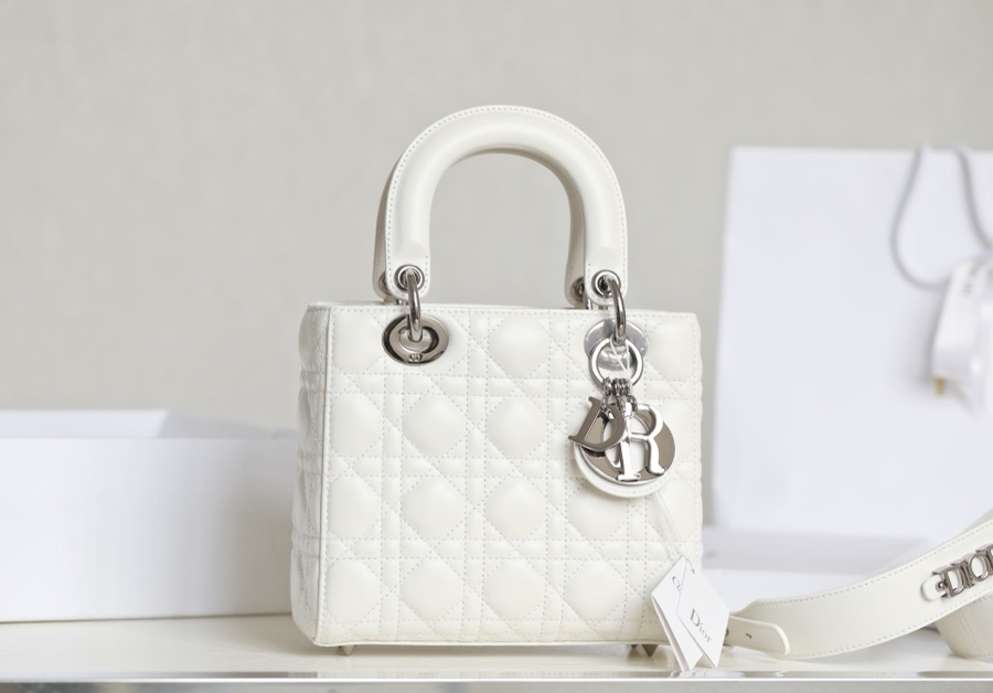 LADY DIOR MY ABCDIOR LADY DIOR MY ABCDIOR