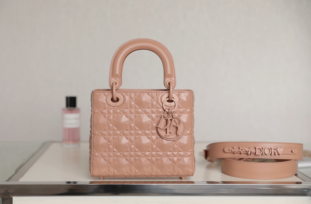 LADY DIOR MY ABCDIOR LADY DIOR MY ABCDIOR