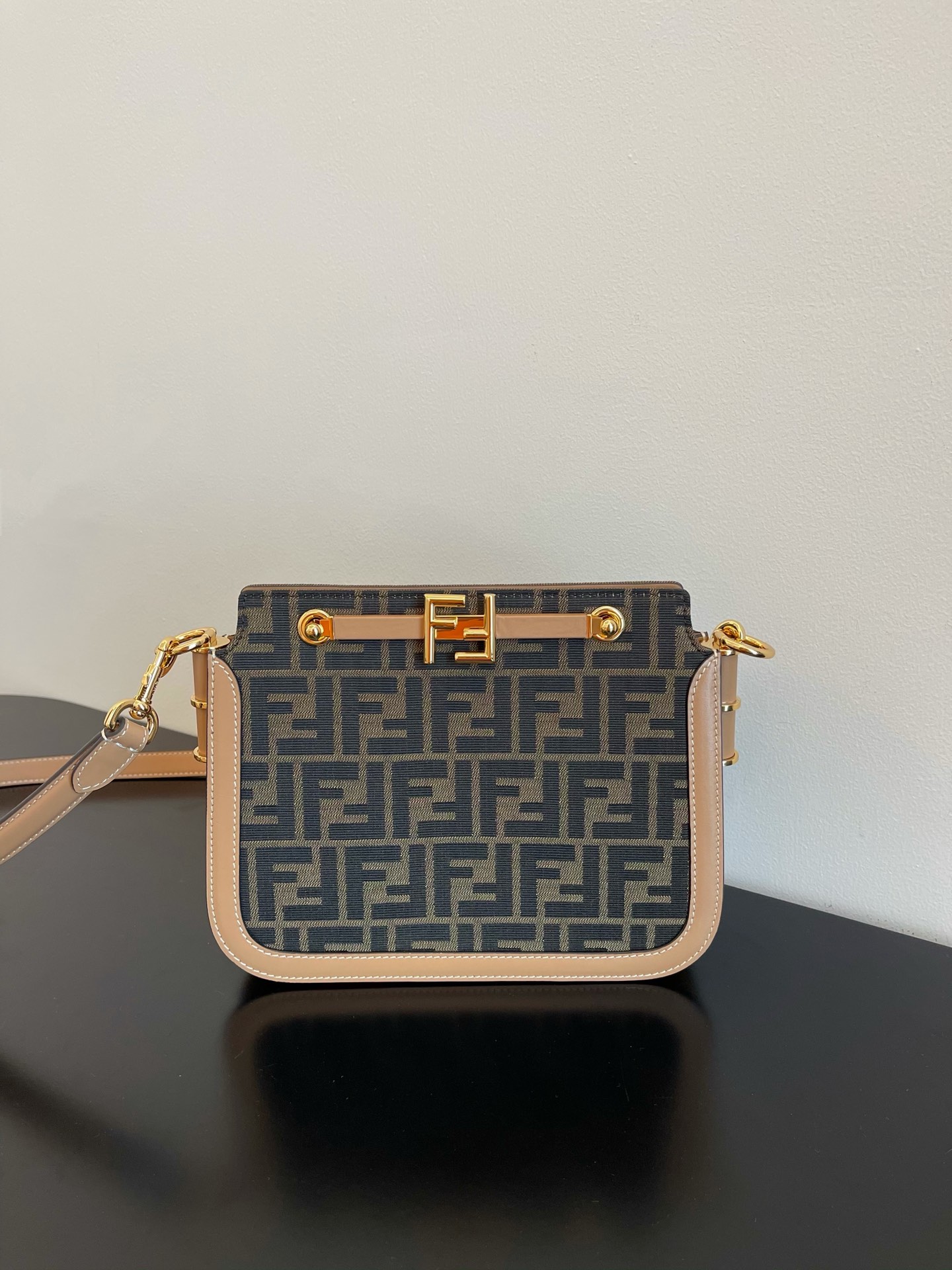 FENDI HANDBAG monogram FENDI HANDBAG monogram