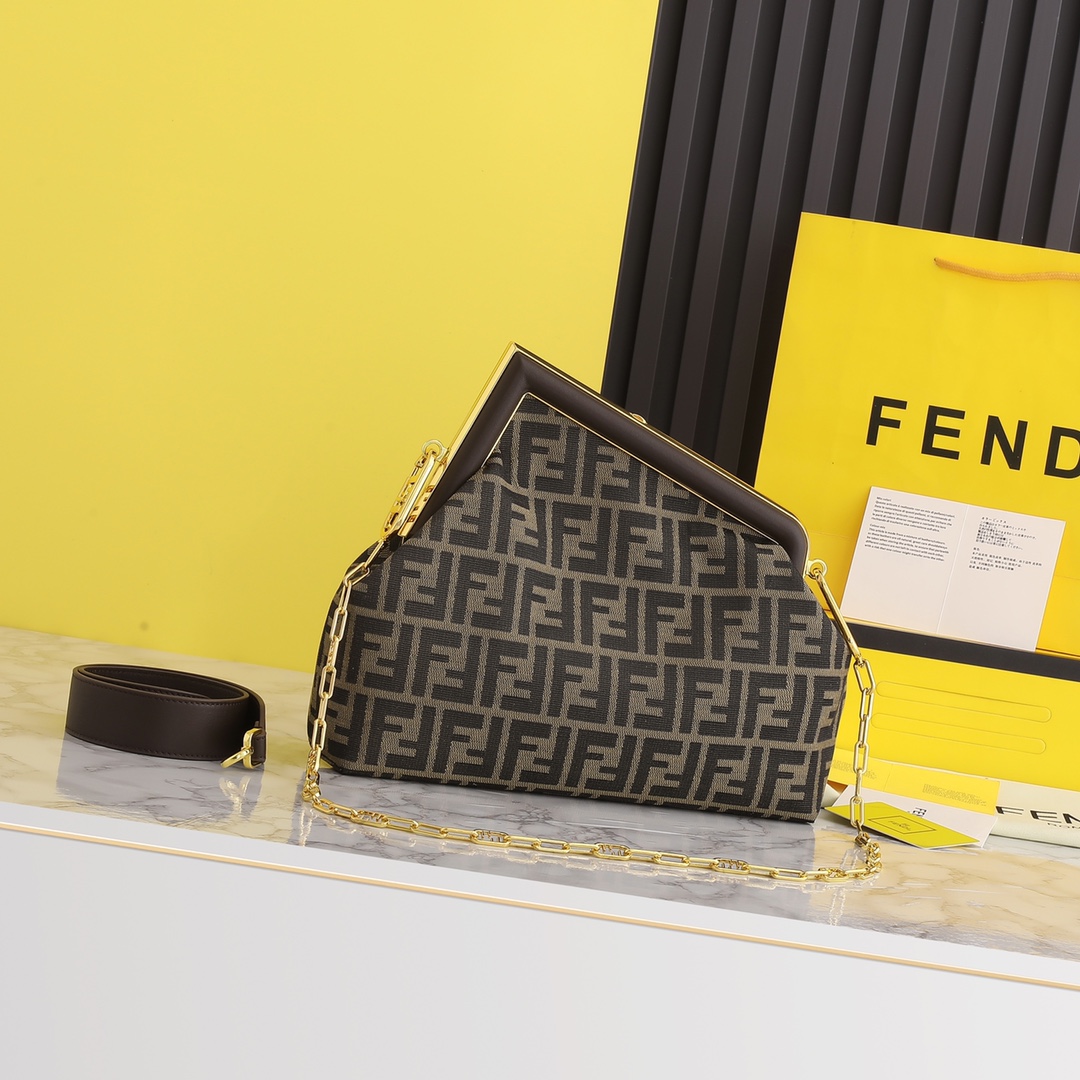 FENDI CROSSBODY BAG monogram FENDI CROSSBODY BAG monogram