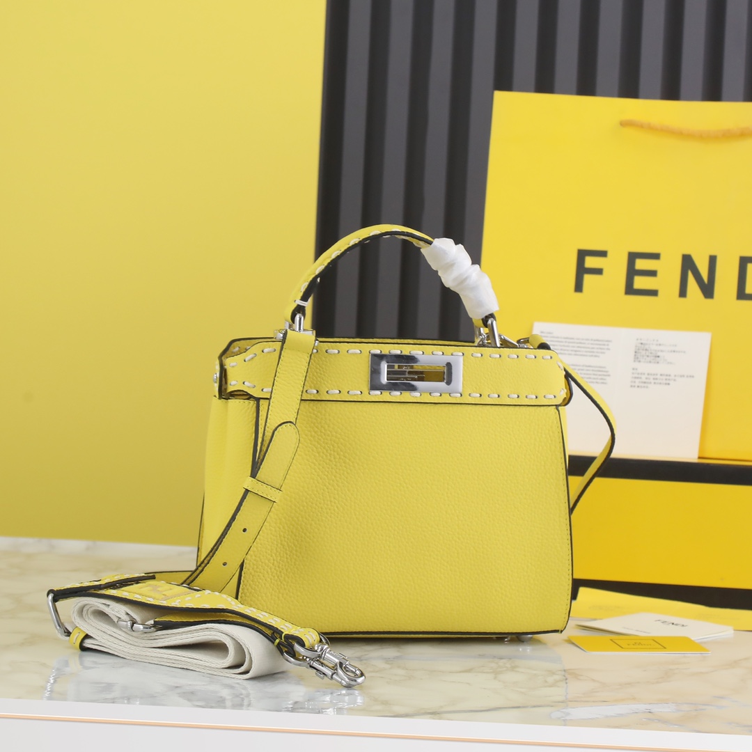 FENDI HANDBAG yellow FENDI HANDBAG yellow
