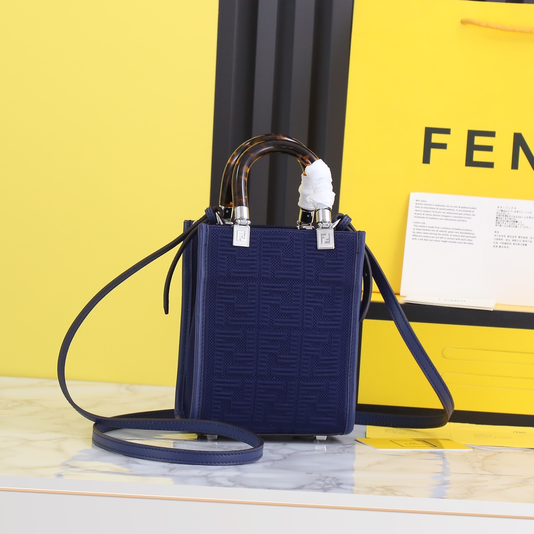 FENDI HANDBAG Dark blue FENDI HANDBAG Dark blue