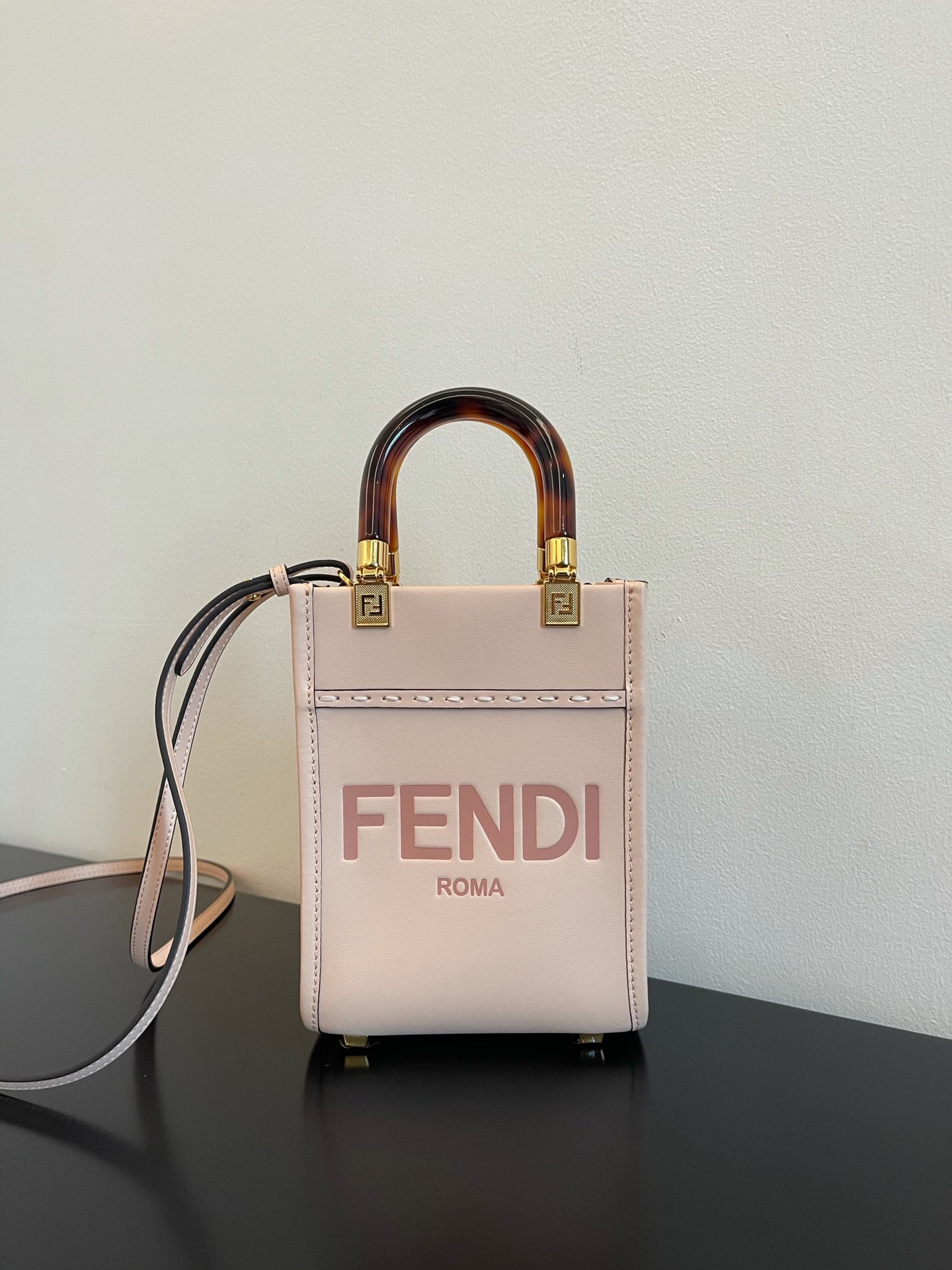FENDI HANDBAG pink FENDI HANDBAG pink
