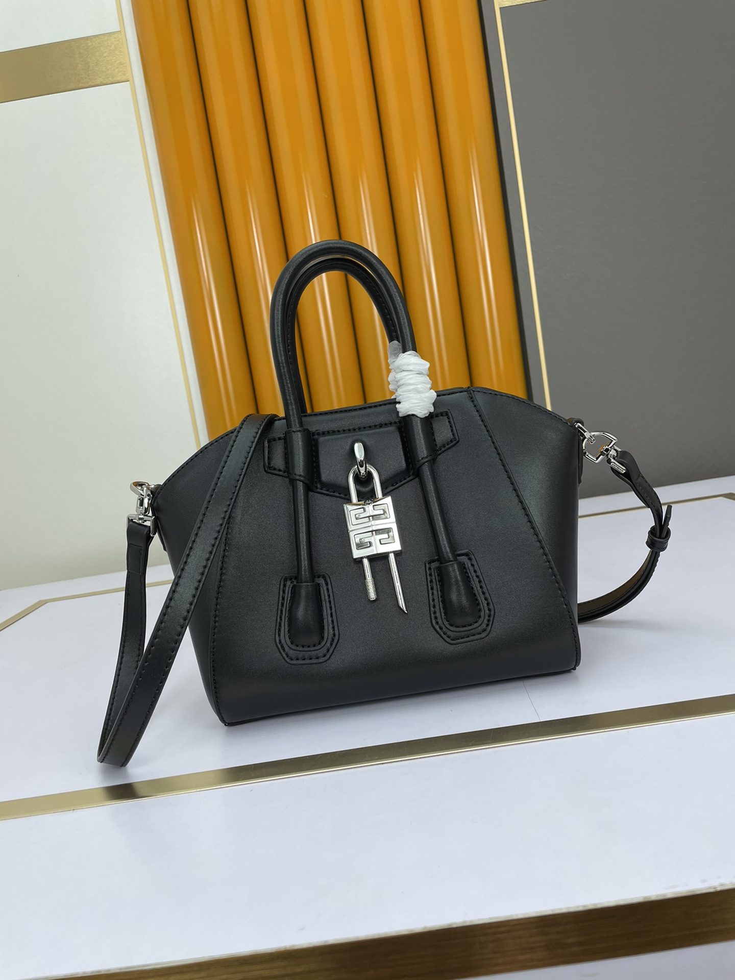 GIVENCHY HANDBAG black GIVENCHY HANDBAG black