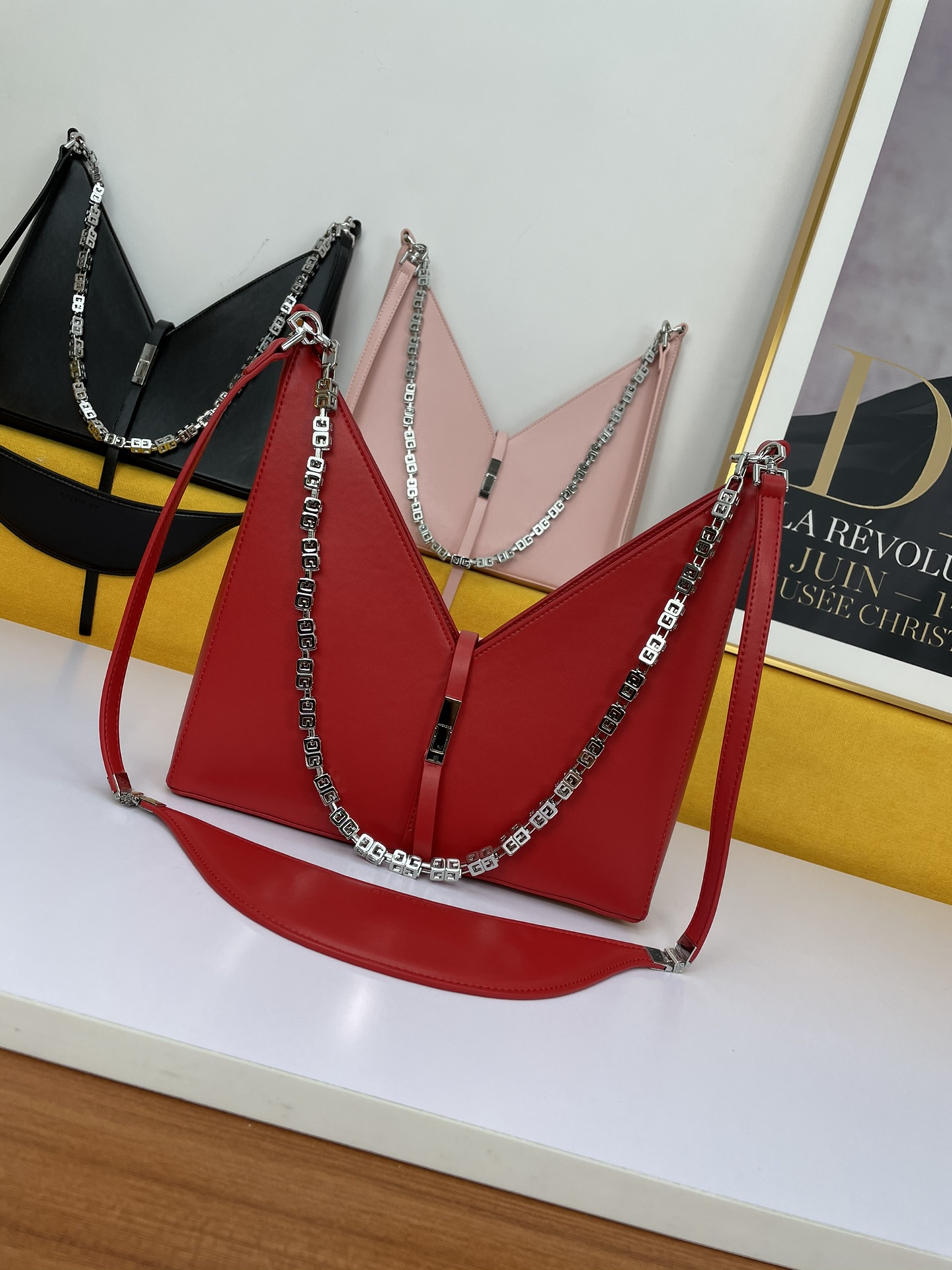 GIVENCHY HANDBAG red GIVENCHY HANDBAG red