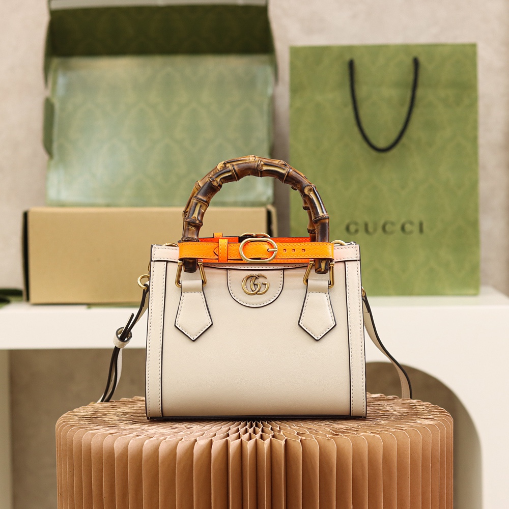 GUCCI DIANA MINI TOTE BAG GUCCI DIANA MINI TOTE BAG