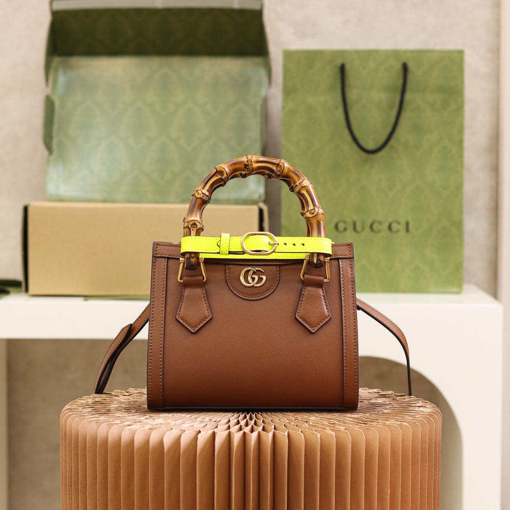 GUCCI DIANA MINI TOTE BAG GUCCI DIANA MINI TOTE BAG