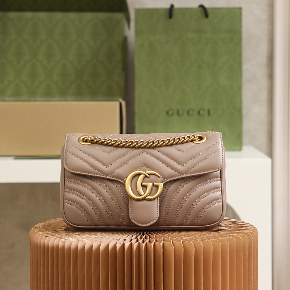 GG MARMONT MATELASSÉ SHOULDER BAG GG MARMONT MATELASSÉ SHOULDER BAG