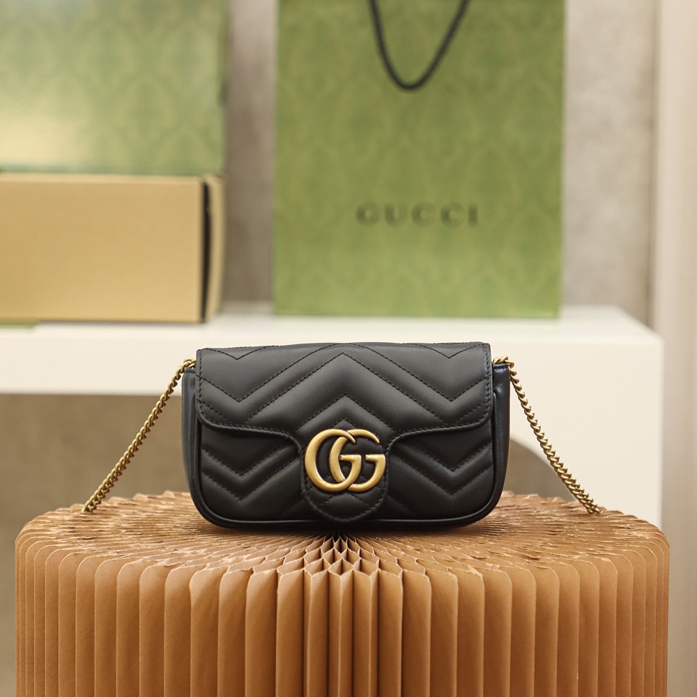 GG MARMONT MATELASSÉ LEATHER SUPER MINI BAG GG MARMONT MATELASSÉ LEATHER SUPER MINI BAG