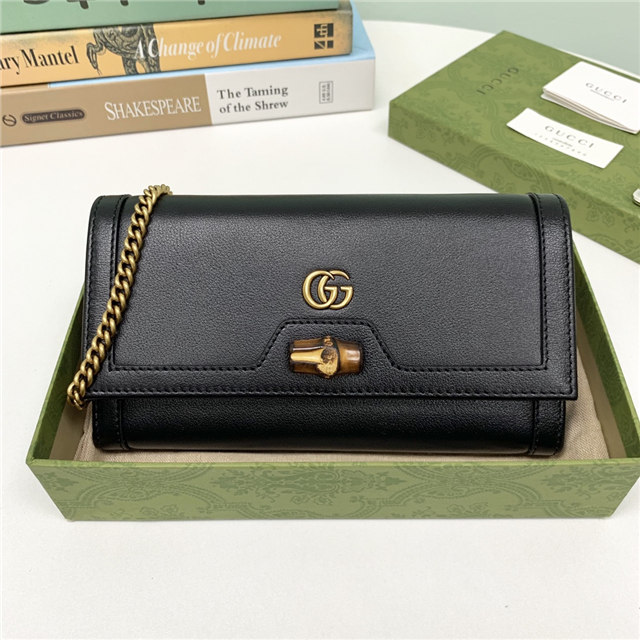 Gucci Diana Chain Wallet With Bamboo (Varied Colors) Gucci Diana Chain Wallet With Bamboo (Varied Colors)