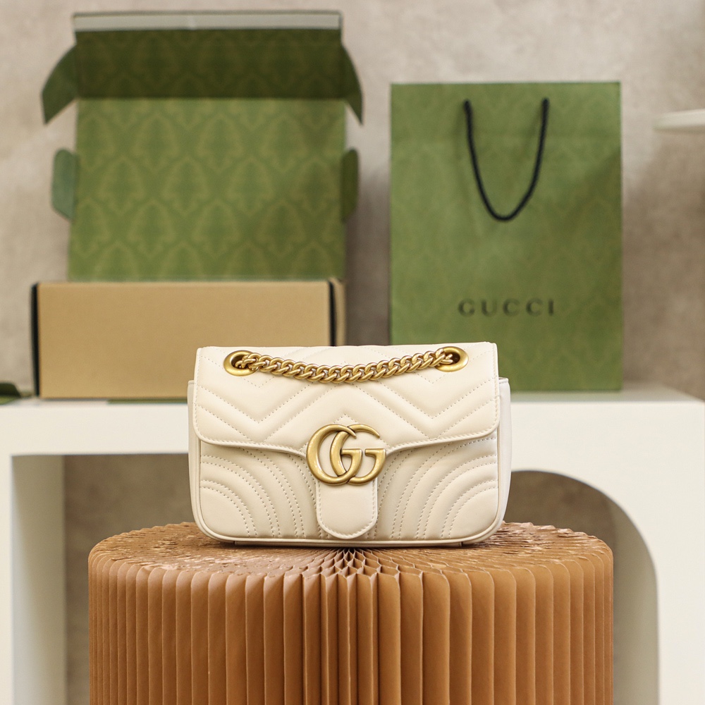 GUCCI MATELASSE MINI GG MARMONT SHOULDER BAG GUCCI MATELASSE MINI GG MARMONT SHOULDER BAG