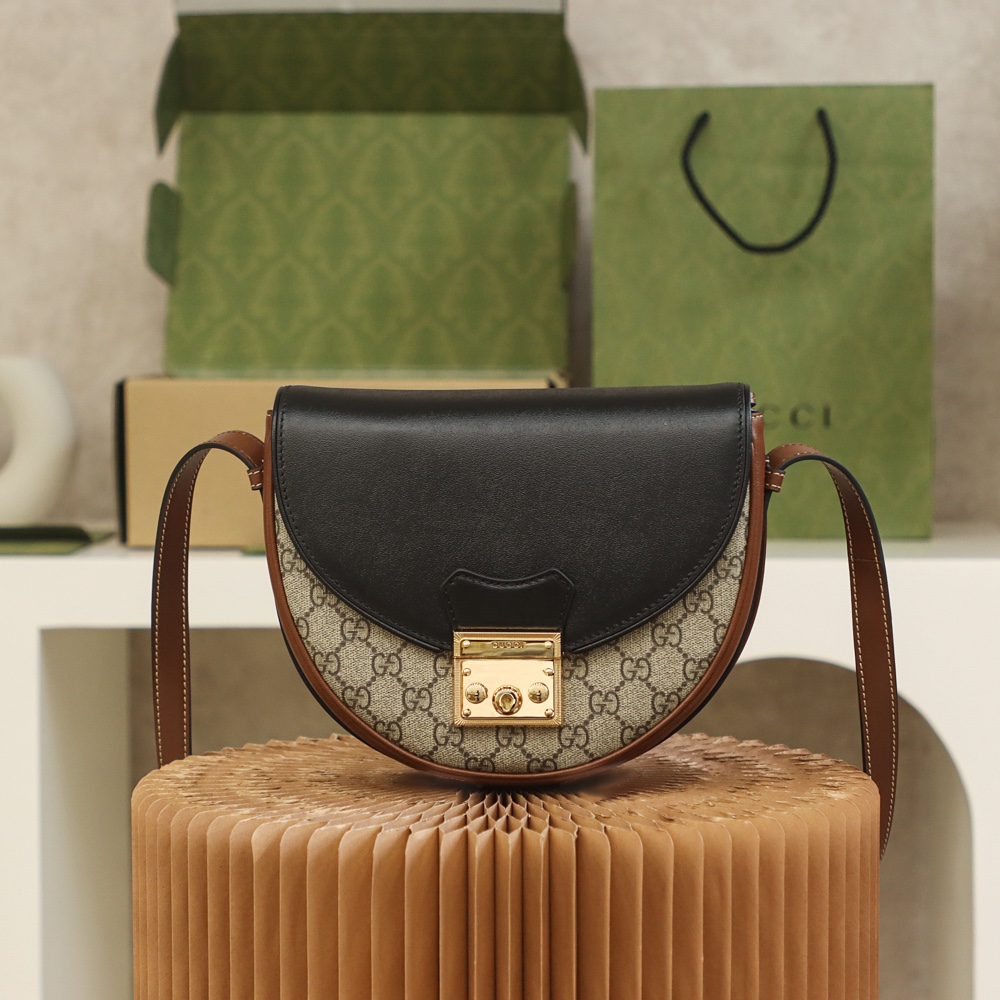Gucci Black & Brown Small Padlock Shoulder Bag Gucci Black & Brown Small Padlock Shoulder Bag