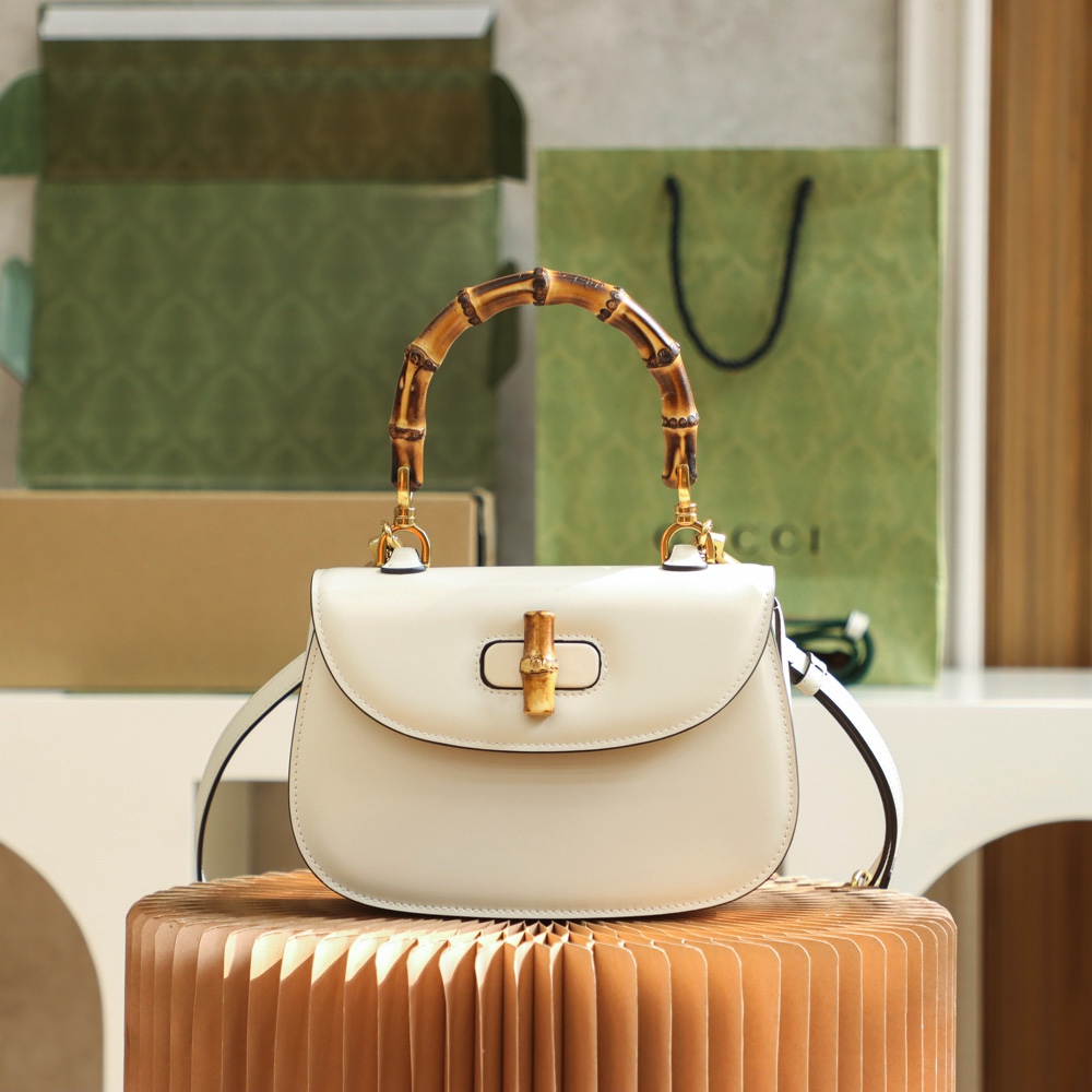 GUCCI BAMBOO 1947 SMALL TOP HANDLE BAG GUCCI BAMBOO 1947 SMALL TOP HANDLE BAG
