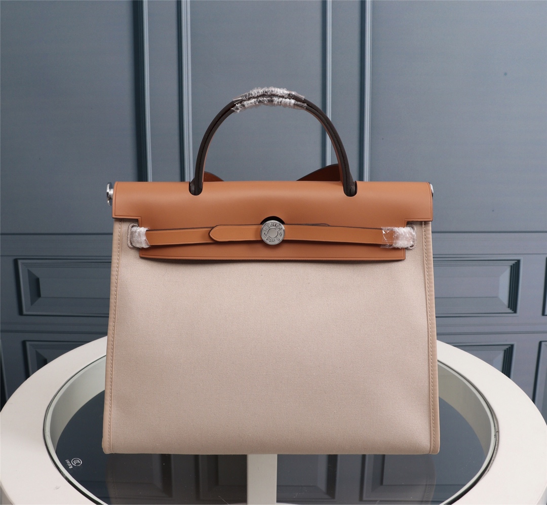 HERMES HANDBAG CANVAS beige HERMES HANDBAG CANVAS beige
