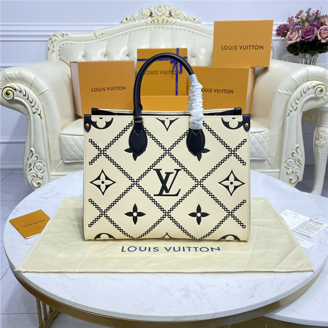 Louis Vuitton OnTheGo MM Creme Louis Vuitton OnTheGo MM Creme