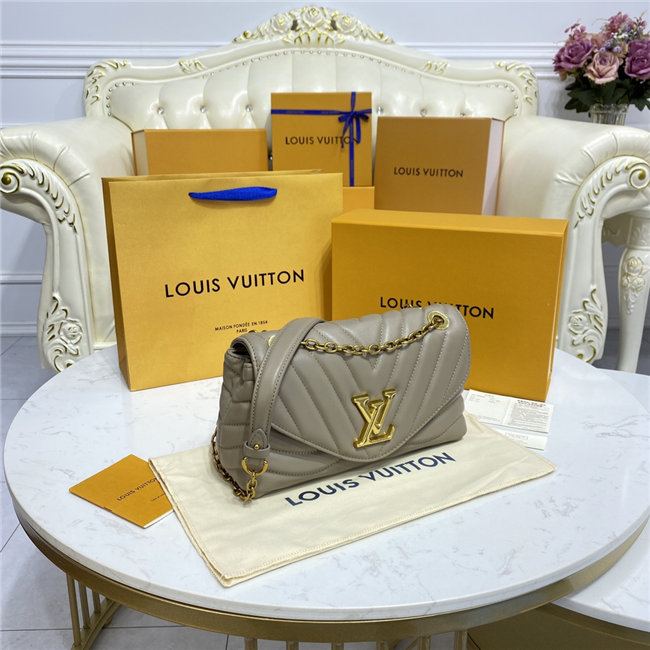 Louis Vuitton New Wave Chain Bag H24 Taupe *SPECIAL* Louis Vuitton New Wave Chain Bag H24 Taupe *SPECIAL*