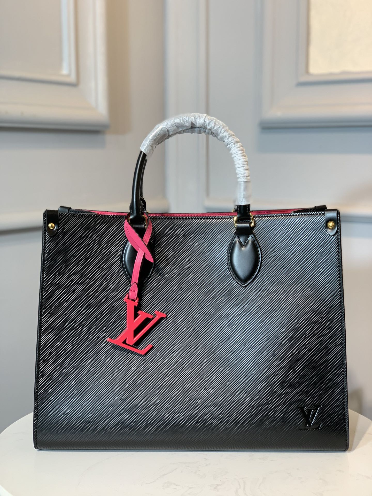 Louis Vuitton Onthego MM Epi Leather Louis Vuitton Onthego MM Epi Leather
