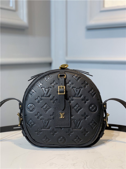 Louis Vuitton Boite Chapeau Souple MM Black Louis Vuitton Boite Chapeau Souple MM Black