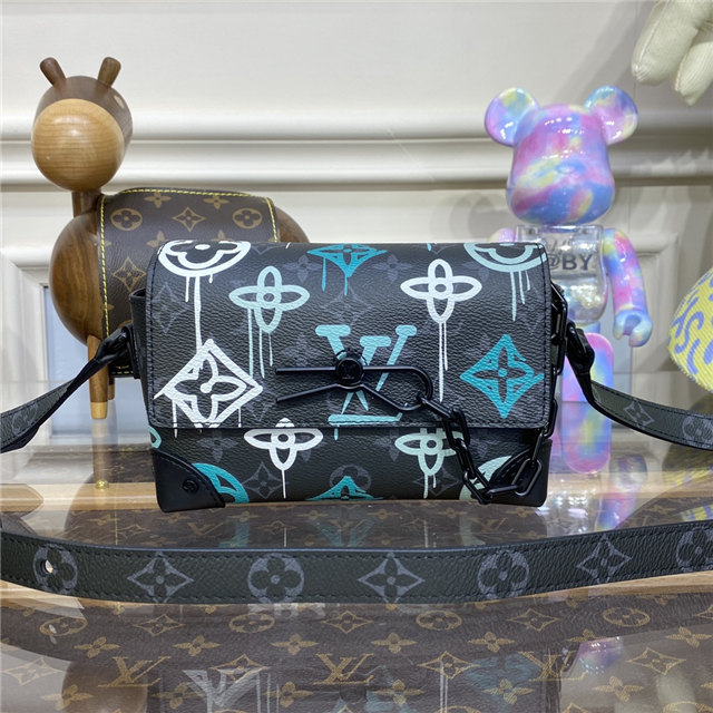 Louis Vuitton Steamer Wearable Wallet Monogram Louis Vuitton Steamer Wearable Wallet Monogram