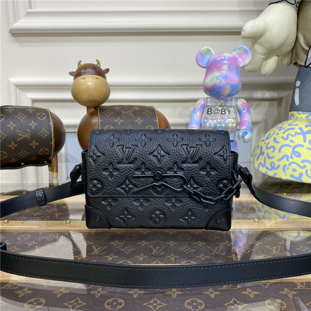 Louis Vuitton Steamer Wearable Wallet Taurillon Monogram Louis Vuitton Steamer Wearable Wallet Taurillon Monogram