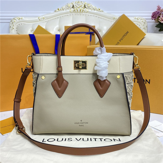 Louis Vuitton On My Side Galet Louis Vuitton On My Side Galet