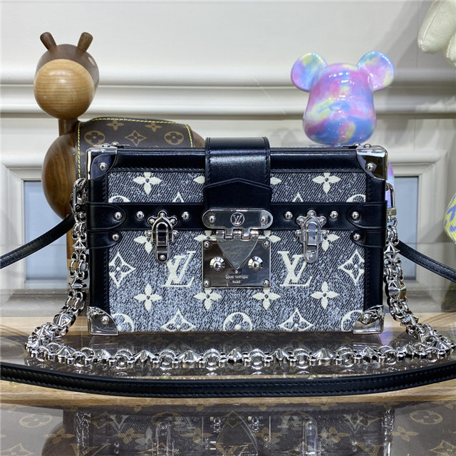 Louis Vuitton Petite Malle Autres Toiles Monogram Louis Vuitton Petite Malle Autres Toiles Monogram