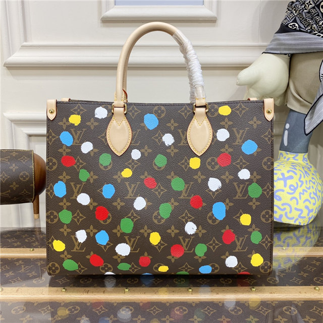 Louis Vuitton LV x YK OnTheGo MM Monogram Louis Vuitton LV x YK OnTheGo MM Monogram