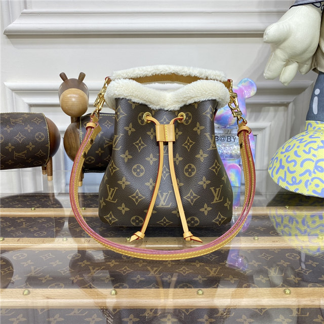 Louis Vuitton NeoNoe BB Monogram Cozygram Louis Vuitton NeoNoe BB Monogram Cozygram
