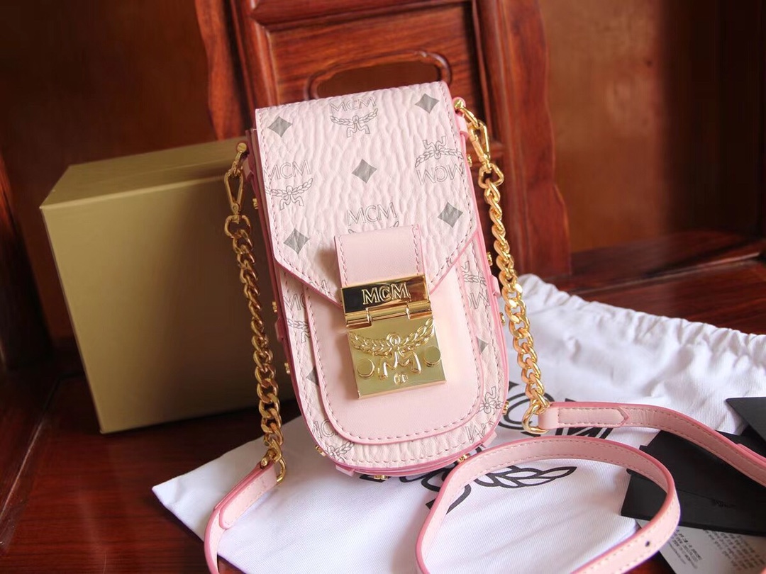 MCM WORLDWIDE CROSSBODY BAG pink MCM WORLDWIDE CROSSBODY BAG pink