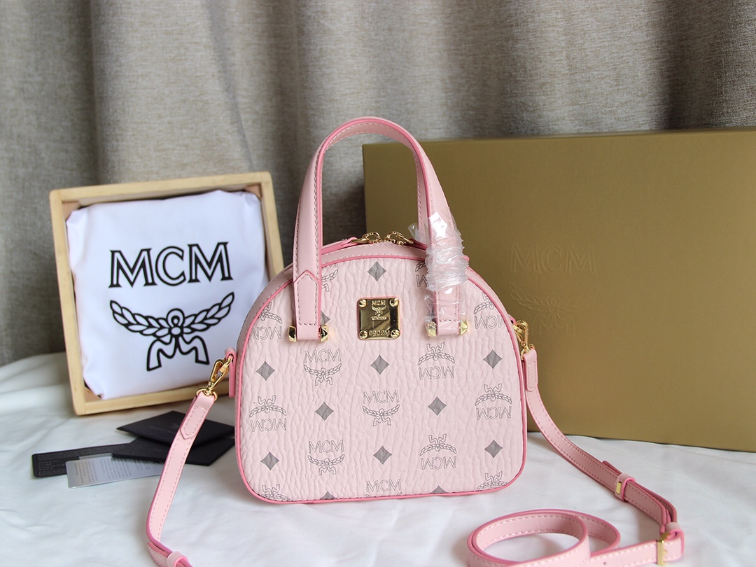 MCM WORLDWIDE HANDBAG pink MCM WORLDWIDE HANDBAG pink