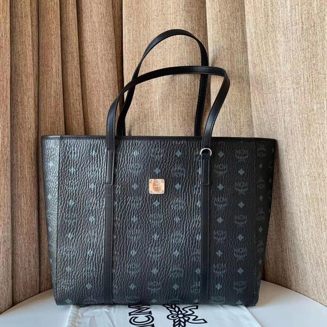 MCM WORLDWIDE SHOULDER BAG black MCM WORLDWIDE SHOULDER BAG black