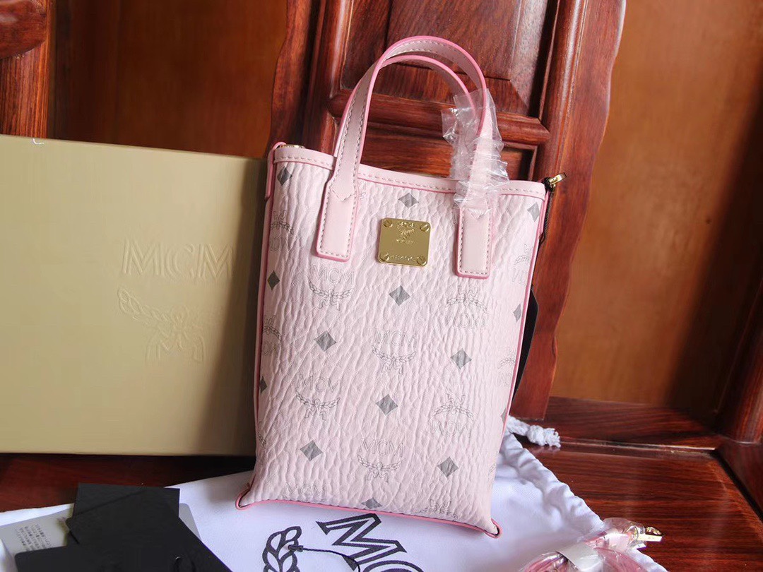 MCM WORLDWIDE CROSSBODY BAG pink MCM WORLDWIDE CROSSBODY BAG pink