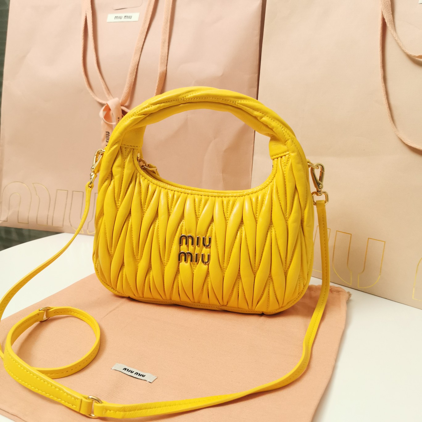 MIUMIU HANDBAG yellow MIUMIU HANDBAG yellow