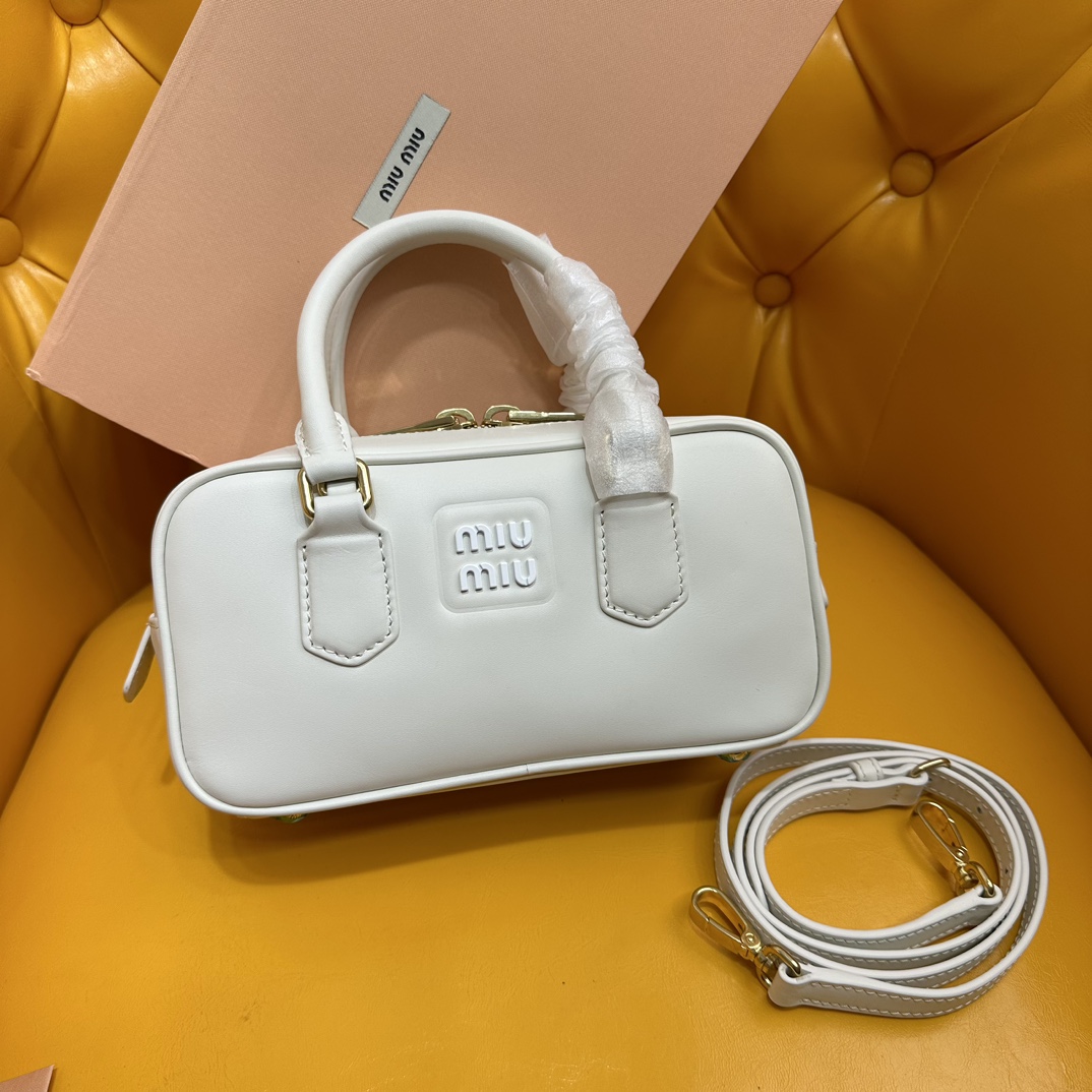 MIUMIU HANDBAG white MIUMIU HANDBAG white