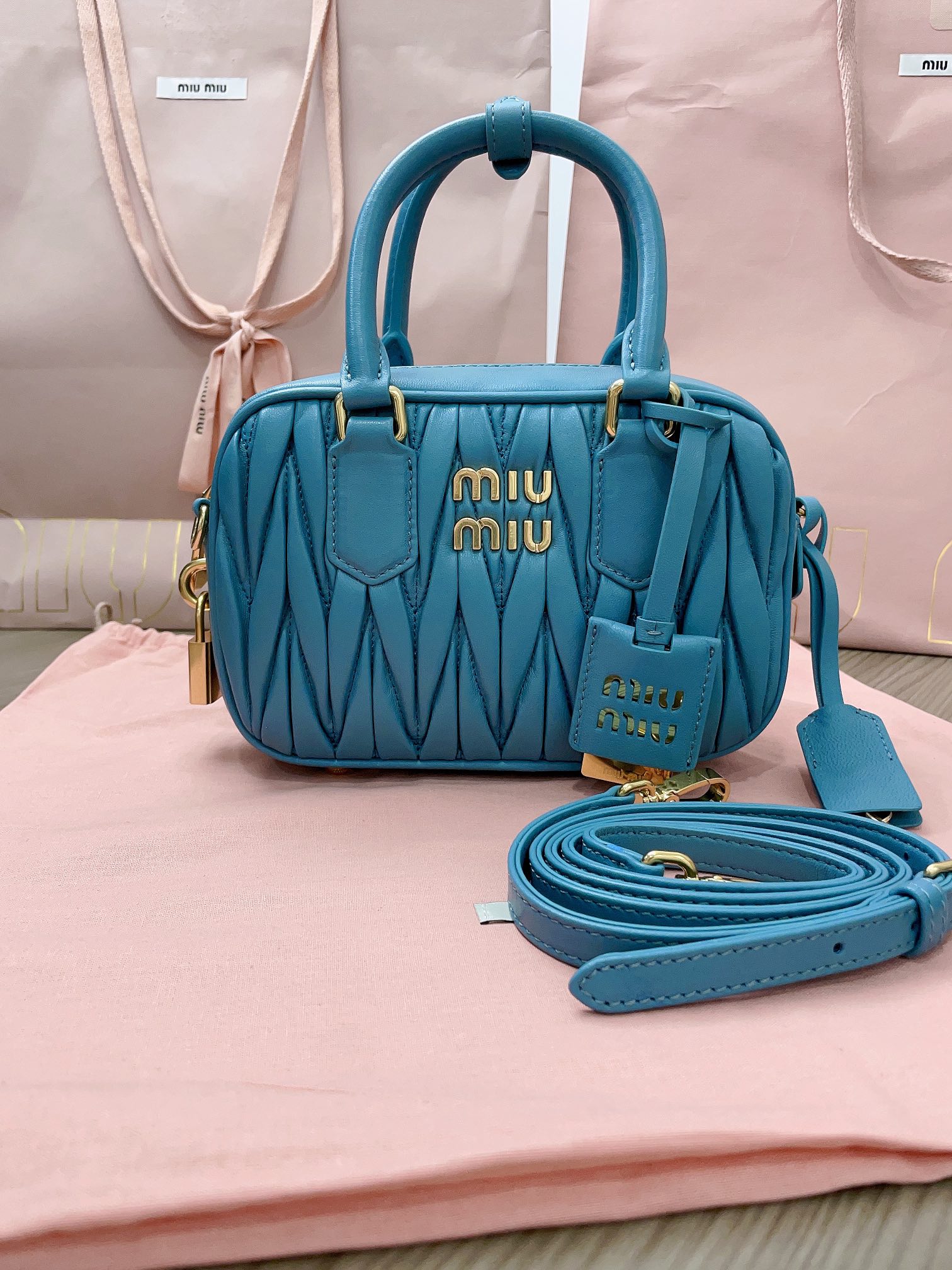 MIUMIU HANDBAG blue MIUMIU HANDBAG blue