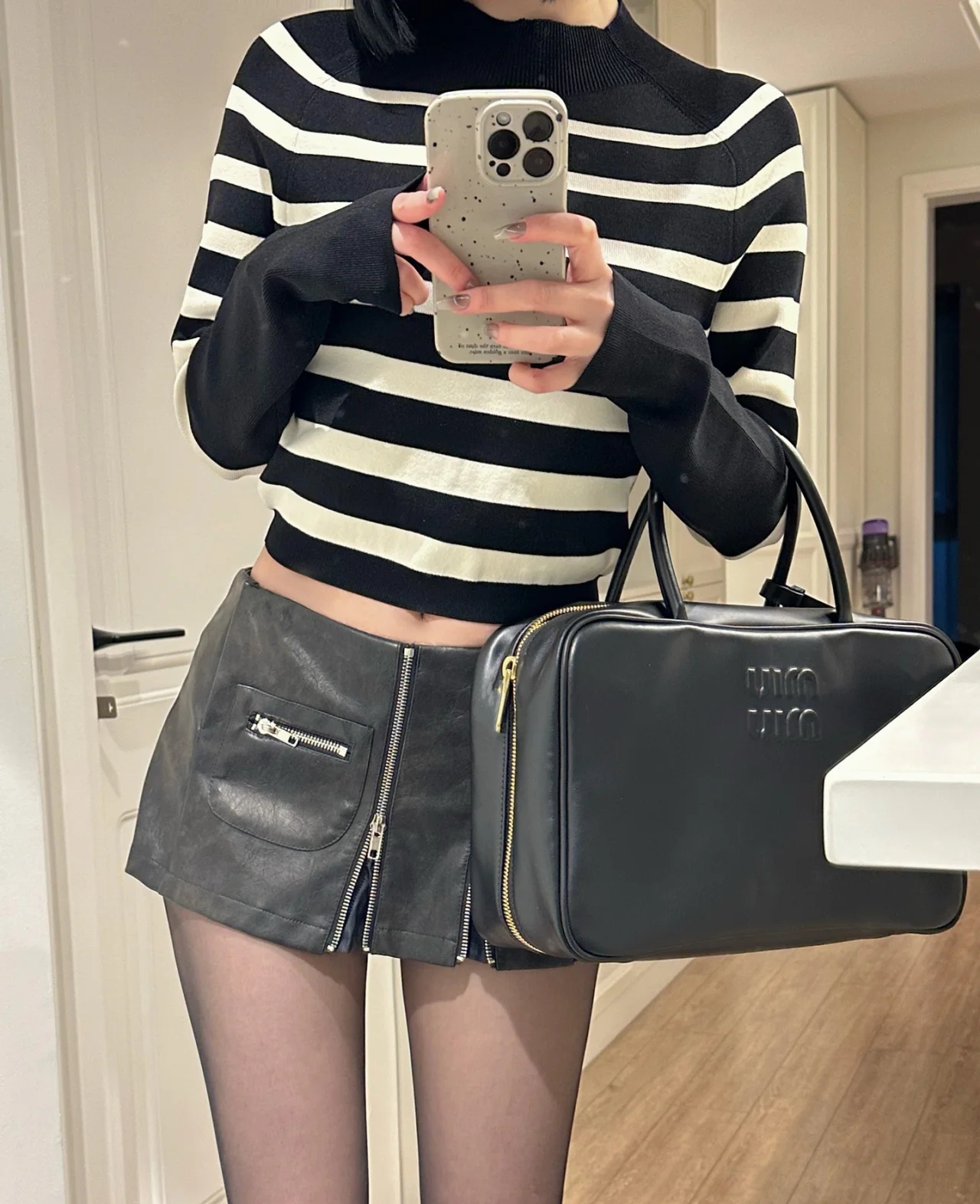 MIU MIU HANDBAG black MIU MIU HANDBAG black